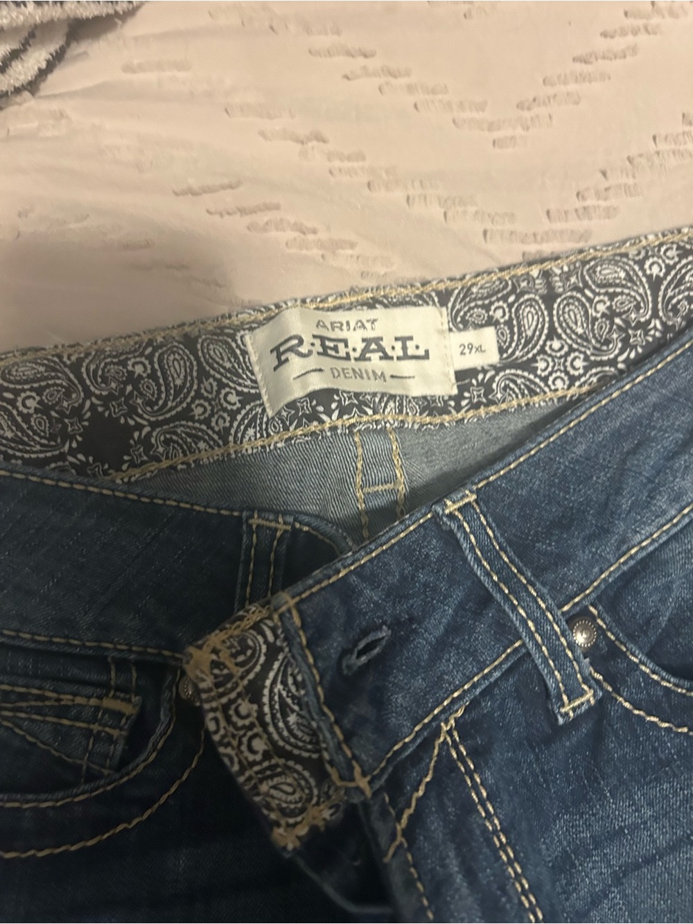 Ariat Men’s Bootcut Jeans - Dark Blue Wash - Picture 2 of 3